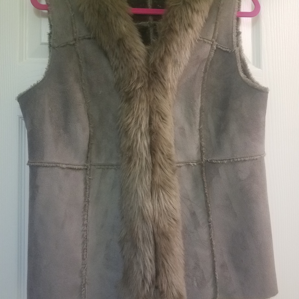 Orvis suede vest faux fir